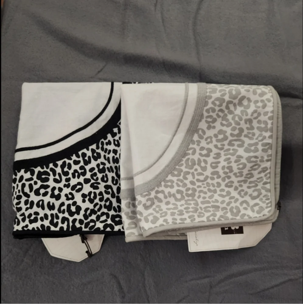 NWT Pottery Barn Pair Pillowcases Dorm PB BLANK Monogram Pillow Covers 16x16”
